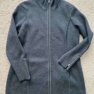 Stunning Athleta Zip Sweater